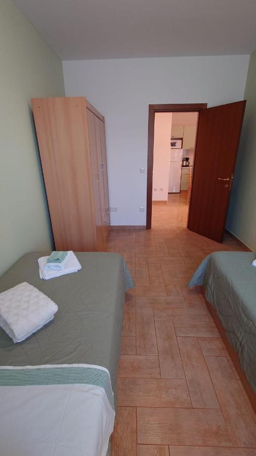 Apartments Lola Rovinj Exterior photo